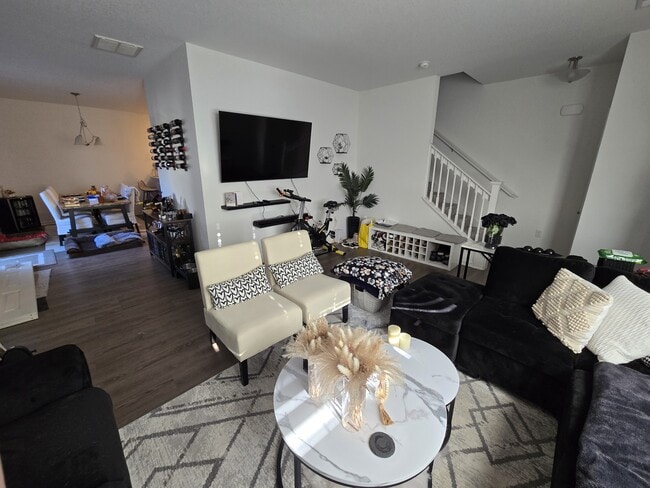 Photo - 5101 Cora Anne Ln