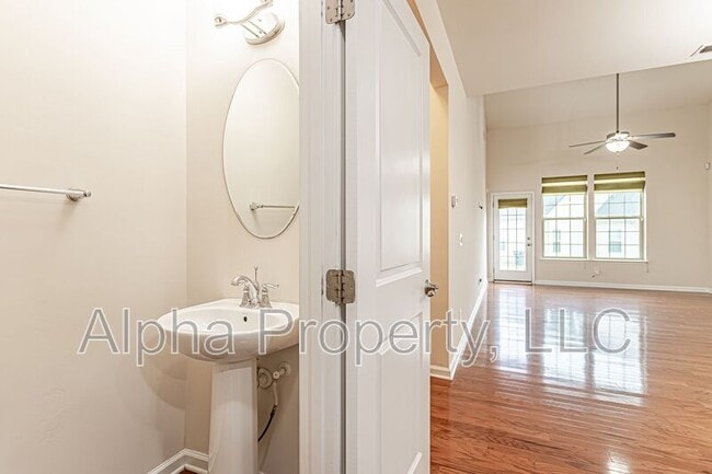 106 Middleby Way