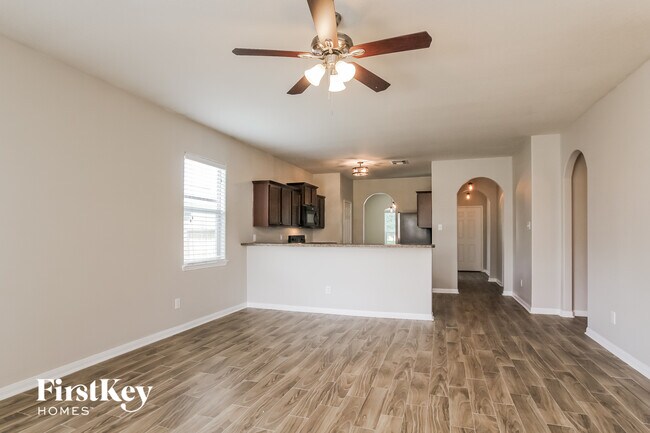 Photo - 5623 That Way