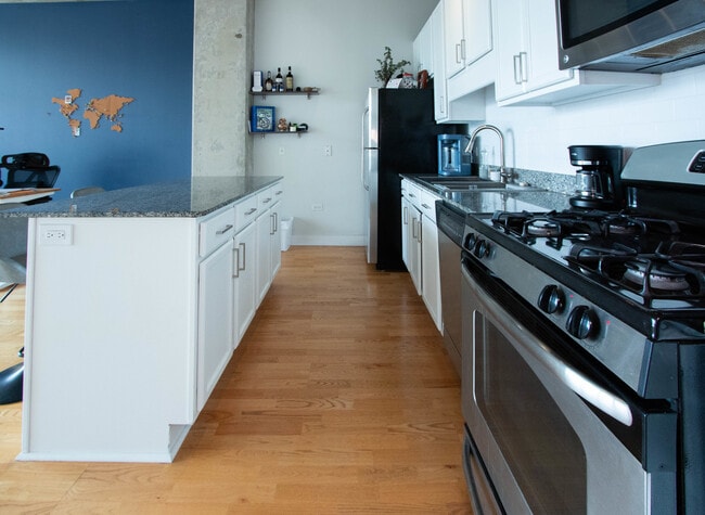 Photo - 50 E 16th St Unit 311