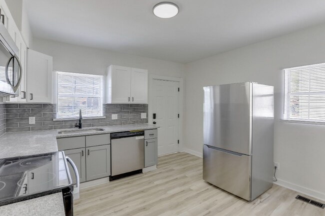 Photo - 1359-1361-1361 Kent St Unit 1359 Kent St