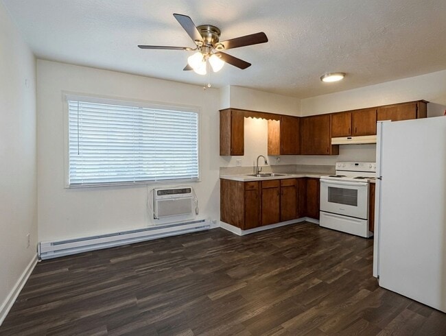 Photo - HUGE peaceful unit in Fruitland