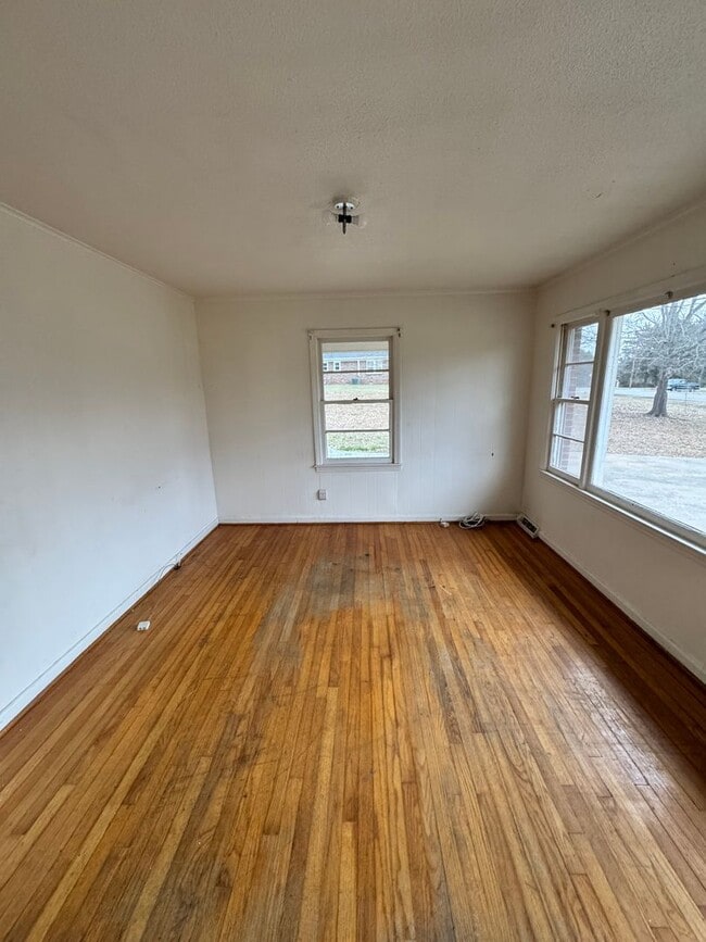 Photo - 3/1 House in Shelby, NC - still working on the house