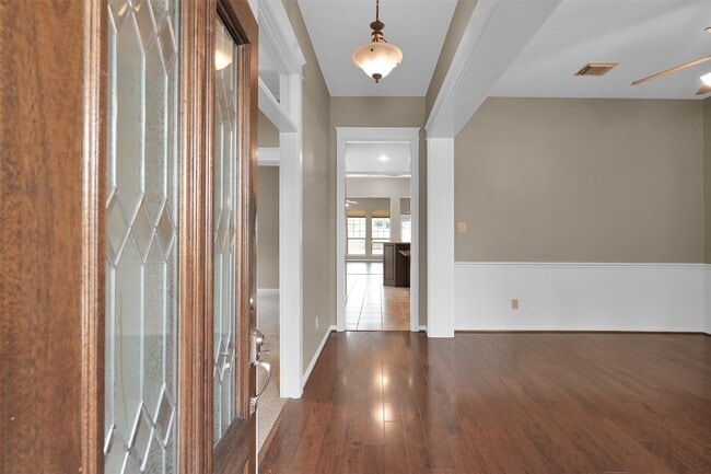 Photo - 90 W Tapestry Park Cir