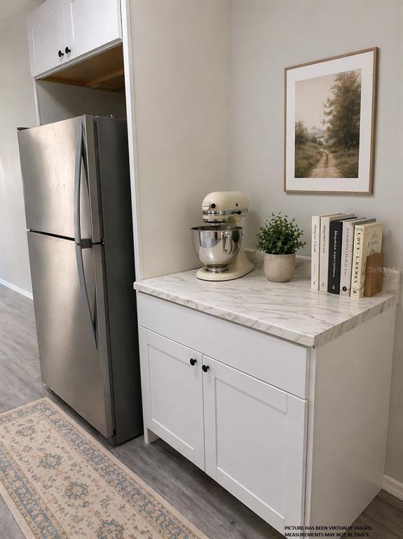 Photo - 190 Ventris Ave W