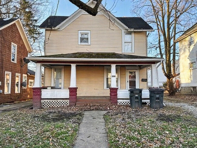 Building Photo - 490 Gage St