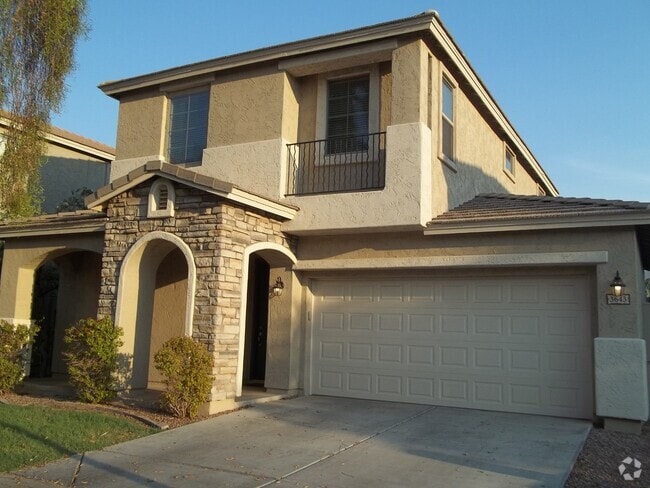 Building Photo - Power Ranch home