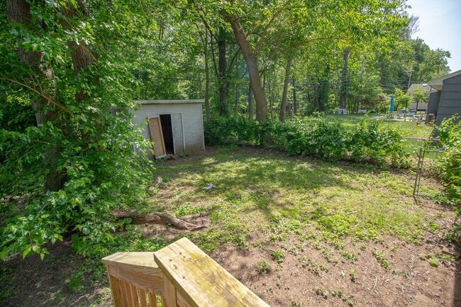 Photo - 59 Parkwood Dr