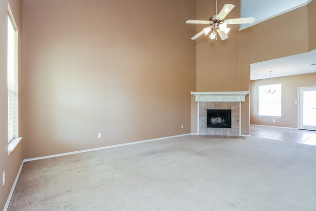 Photo - 9401 Waterman Dr