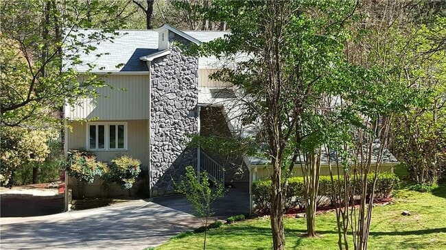 Photo - 3240 Carlton Rd House