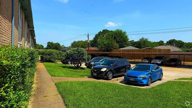 Building Photo - 8360 Jorine Dr Unit 8360 Rental