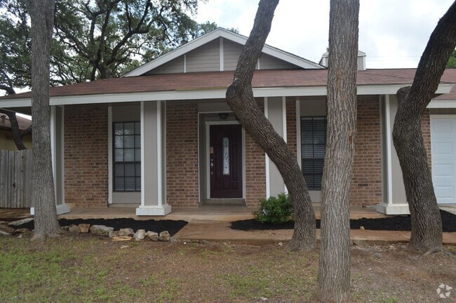 Building Photo - Gorgeous, Spacious 4 bed 2 bath Rental