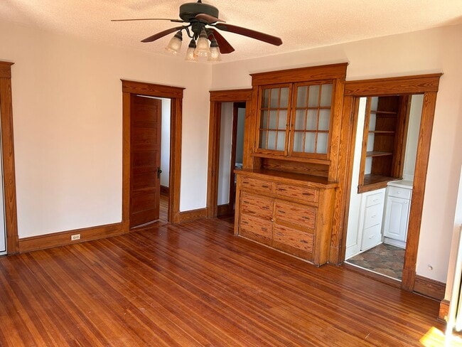 Photo - 36 Miles Ave Unit 3