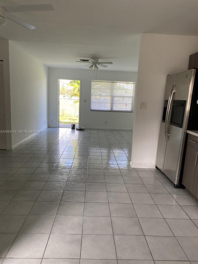 Photo - 3435 SW 62nd Way Unit B