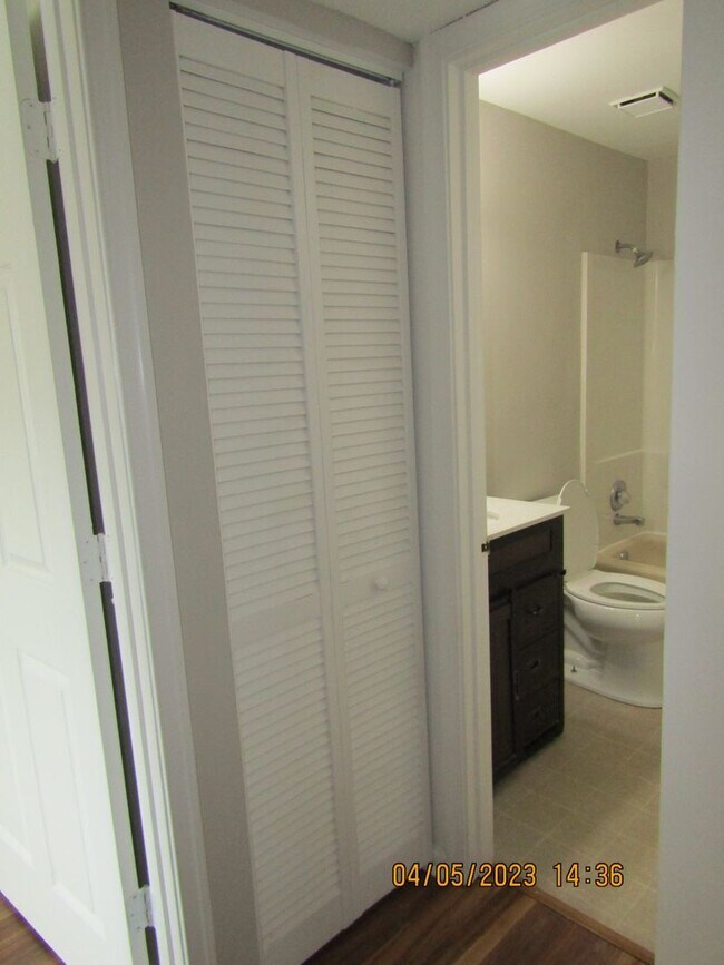 Nantucket Condo OffCampus Housing,