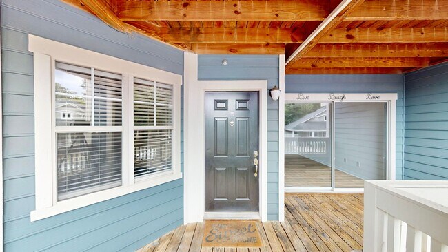 Building Photo - 525 Olmsted Park Pl Unit M