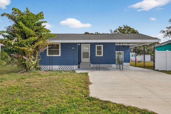 Building Photo - 5801 Magnolia St N