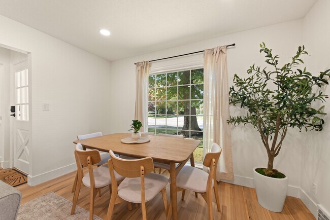 Photo - 611 E 260th St Unit ID1061076P