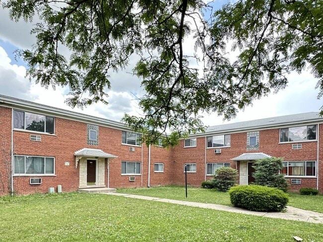 Building Photo - 1306 Carol St Unit B3