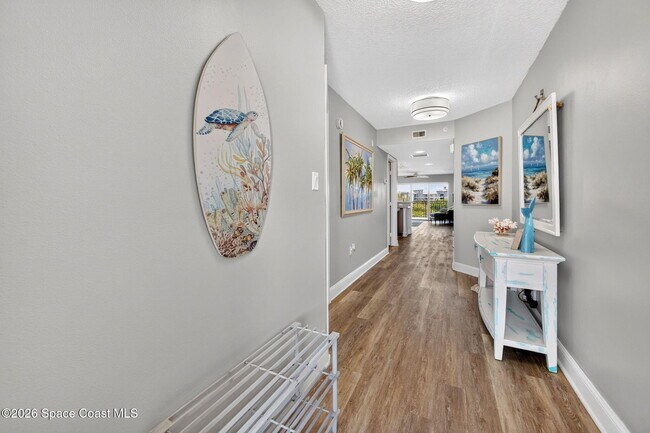 606 Shorewood Dr Unit C402