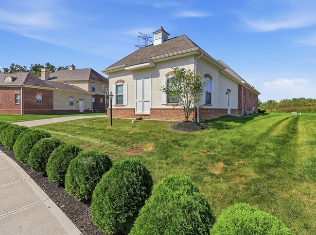 8017 Pleasant Dr