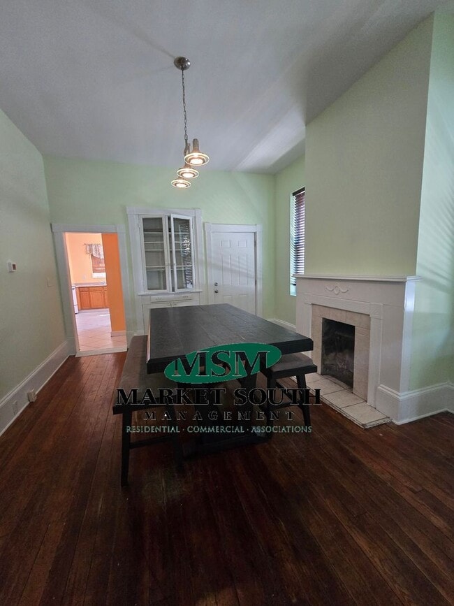 Photo - WALK TO STARLAND!