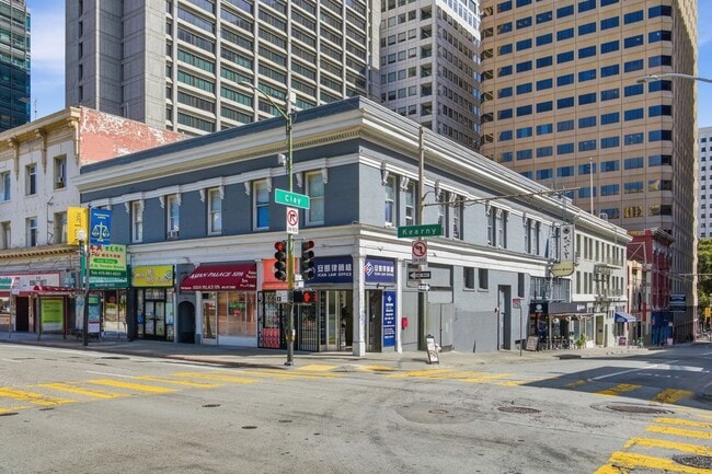 Photo - 706 Kearny-124 Unidad 124