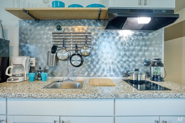 Photo - The Betty-Jeanne