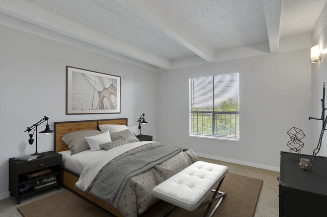 Photo - Liv on Steele