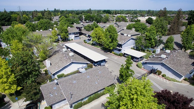 Peach Brook Apartments