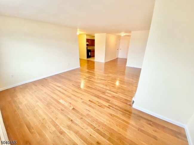 Photo - 326 Bond St Rental