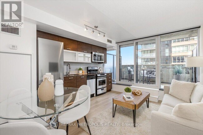 Photo - 36 Lisgar St Unit 906E