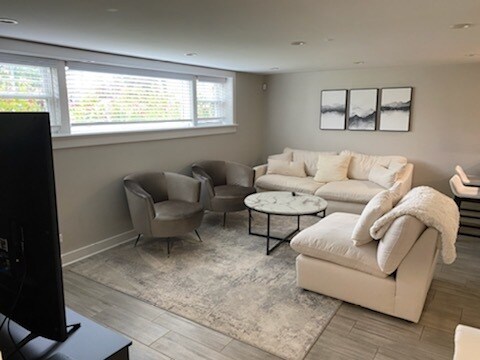 Photo - 8044 N Oriole Ave Unit Garden