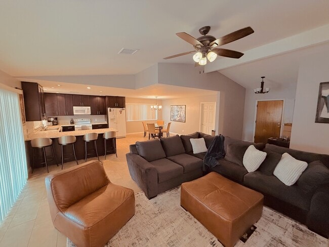 Photo - 2404 N Palomino Ct