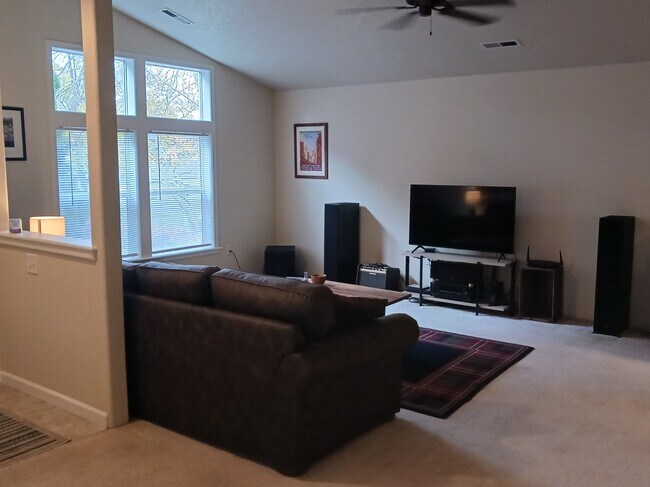 Photo - 1361 Clearwater Dr