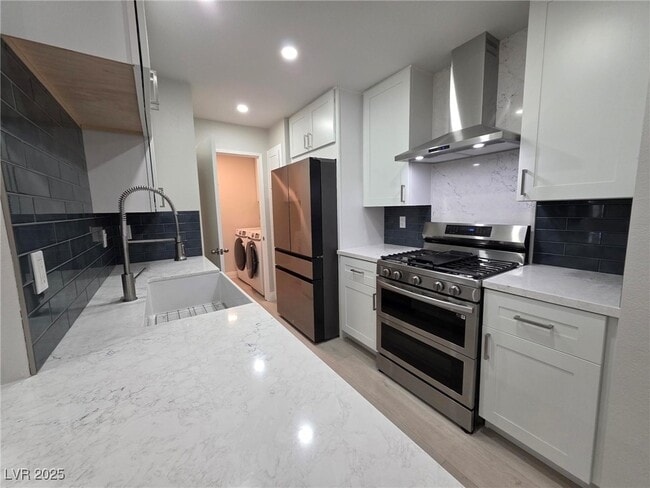 Building Photo - 2200 S Fort Apache Rd Unit 1048