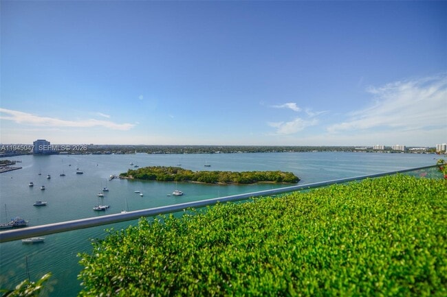 Building Photo - 7934 West Dr Unit 1402