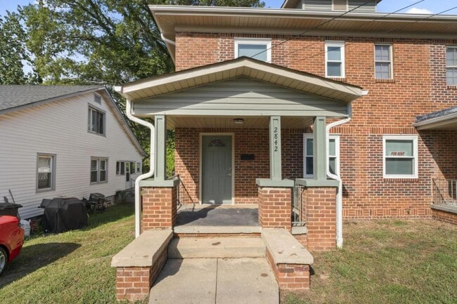 Photo - 2842 Bon Air Ave