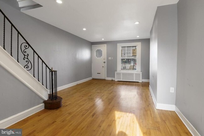 Photo - 2803 Aramingo Ave
