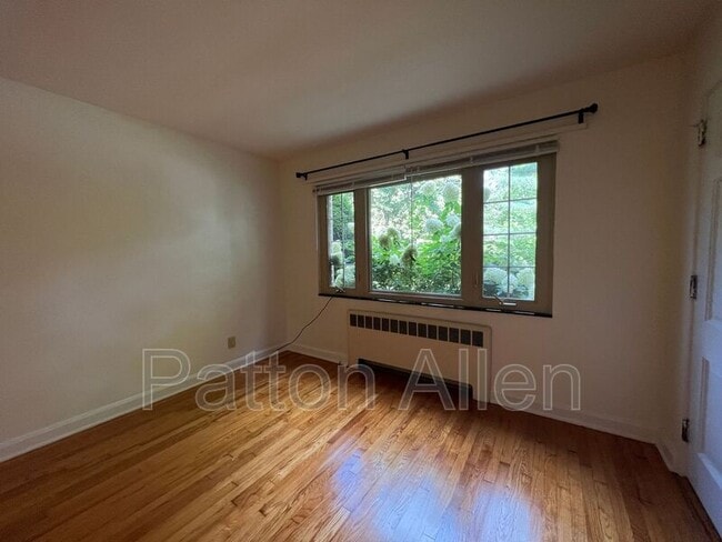 Photo - 240 Kimberly Ave Unidad Apt 2