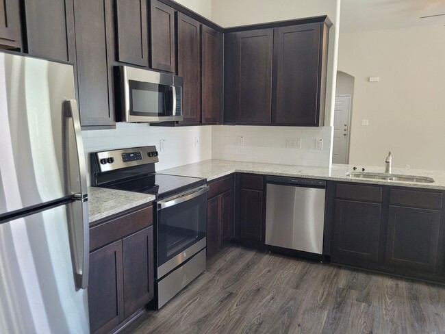 Photo - Move-In Ready Luxury Duplex in Converse! Easy Access to Ft. SAM & Randolph AFB