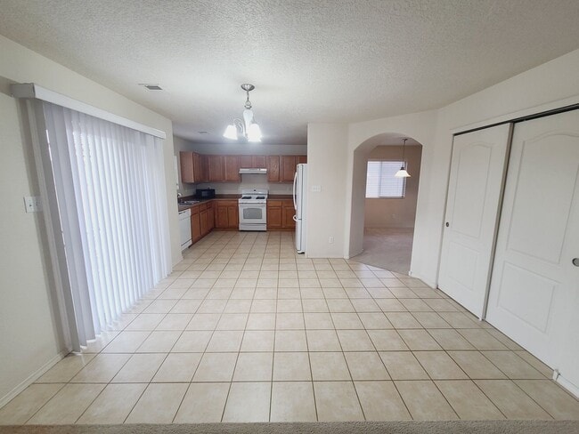 Photo - 4 bedroom 2.5 bath home