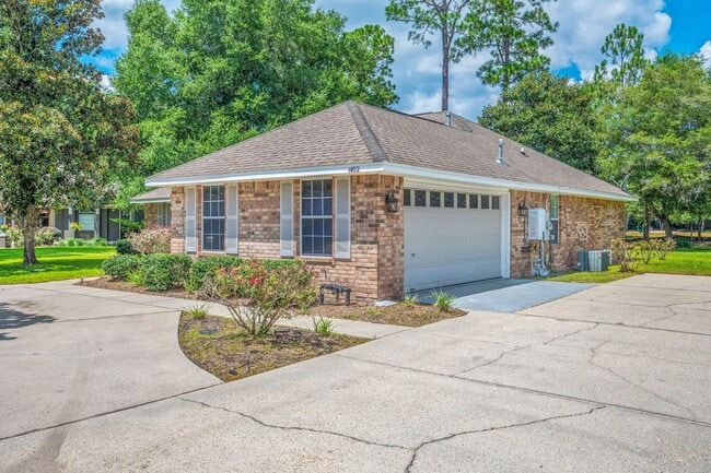 Updated Home in Bluewater Bay! - Updated Home in Bluewater Bay!