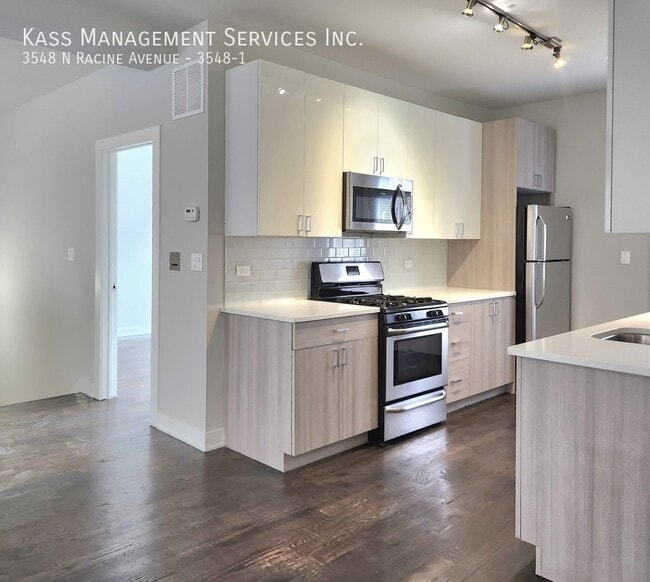 Photo - 3548 N Racine Ave Unit 3548-1