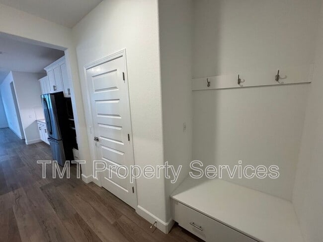 Photo - 5210 Peace Lily Ln