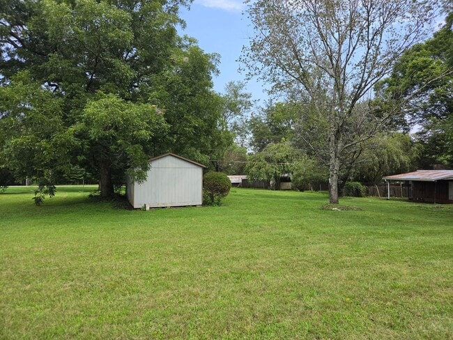 Photo - 3152 S Stratford Rd
