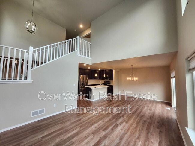 Building Photo - 207 Shageluk St