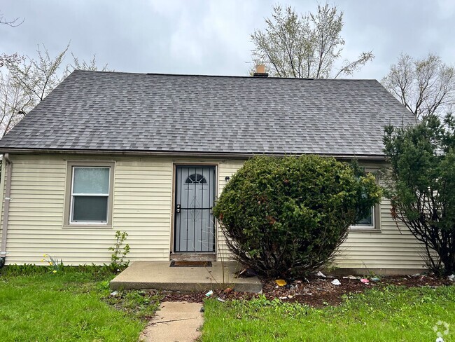 Building Photo - Charming 3-Bedroom Family Home