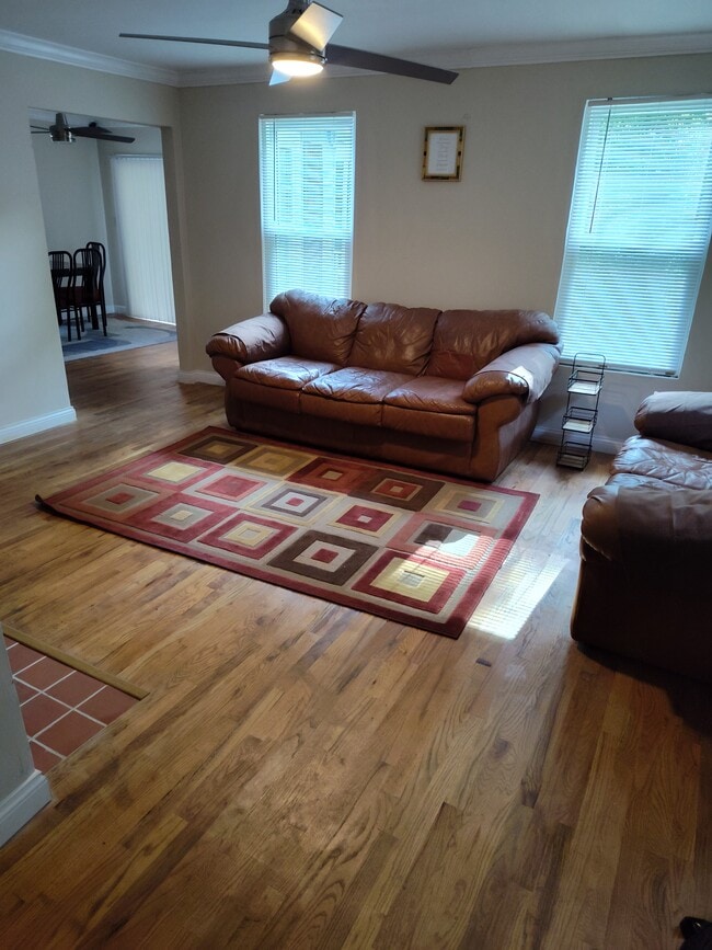 Photo - 2219 Snow Rd