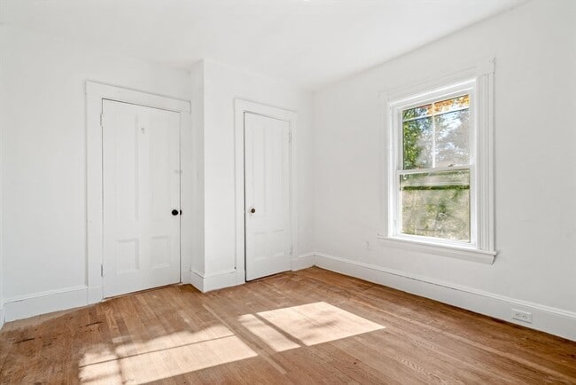 Photo - 166 Elliot St Unidad 2 Rental